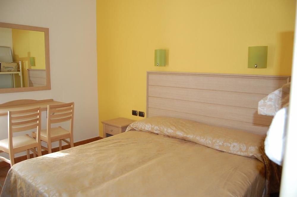 Agriturismo Parra Santa Lucia del Mela Kültér fotó