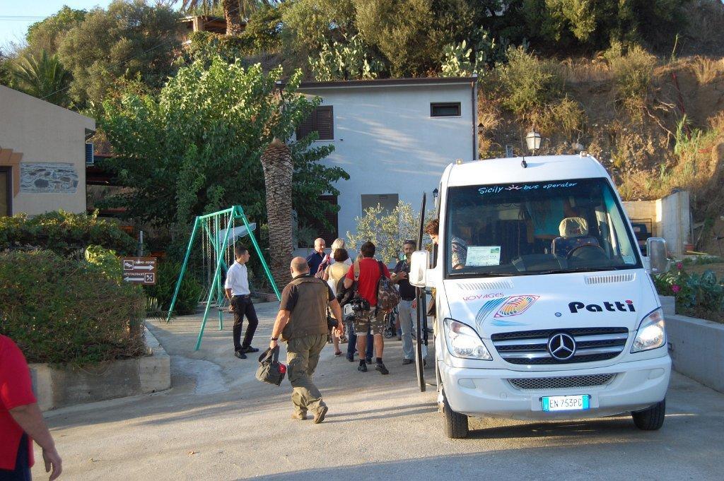 Agriturismo Parra Santa Lucia del Mela Kültér fotó
