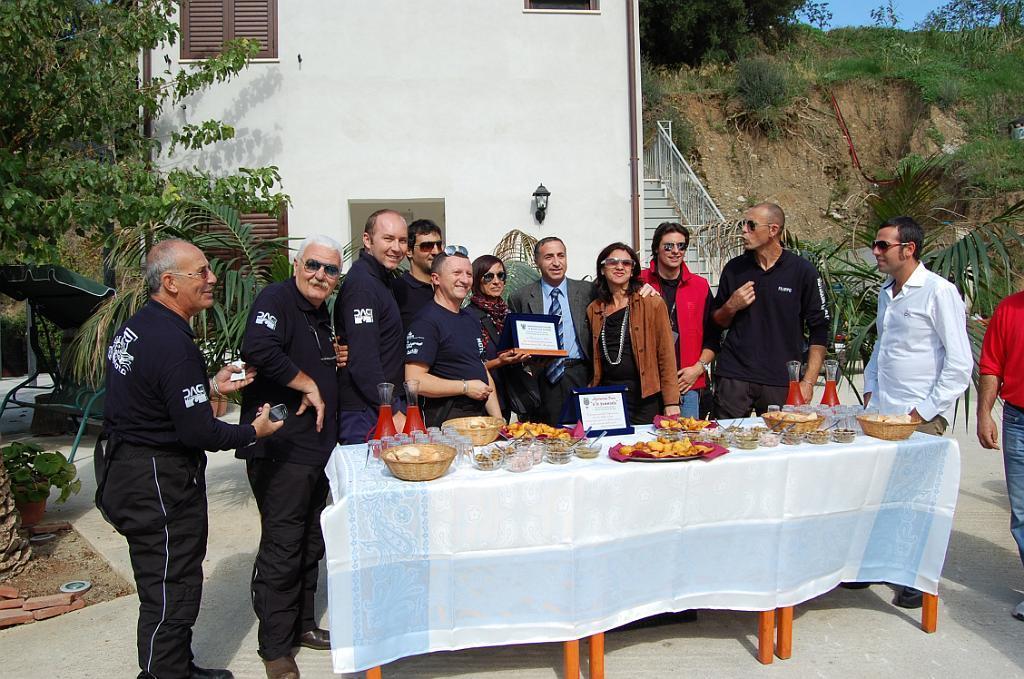 Agriturismo Parra Santa Lucia del Mela Kültér fotó