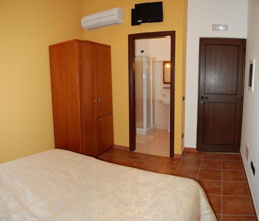 Agriturismo Parra Santa Lucia del Mela Kültér fotó