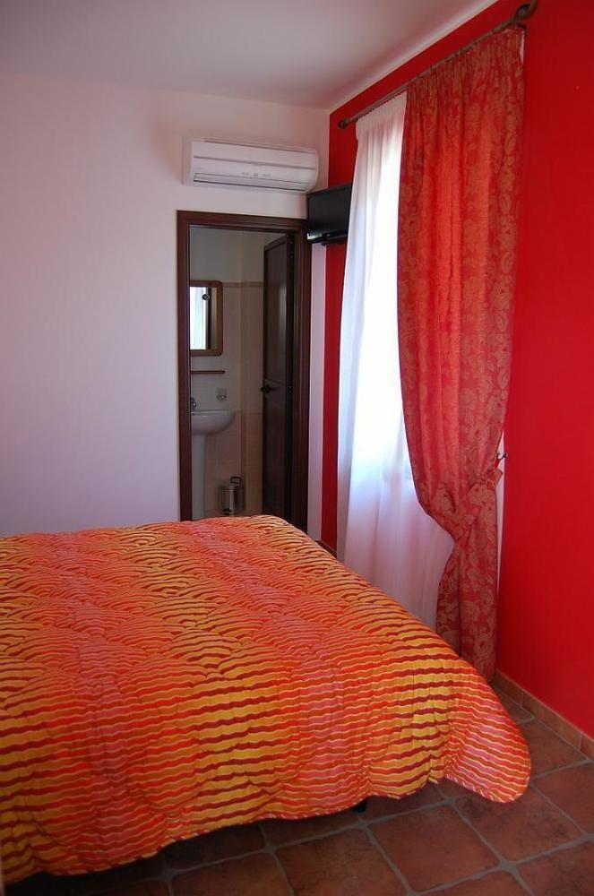 Agriturismo Parra Santa Lucia del Mela Kültér fotó