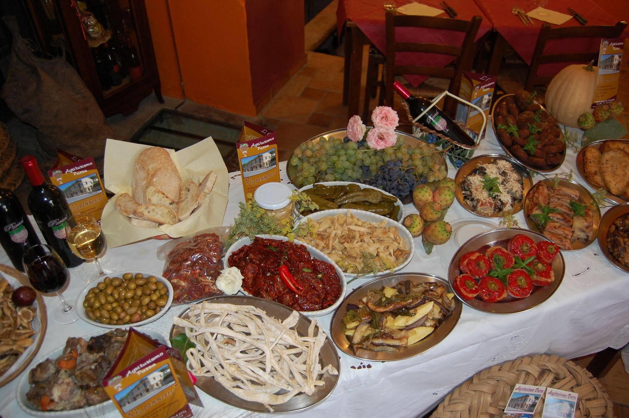 Agriturismo Parra Santa Lucia del Mela Kültér fotó